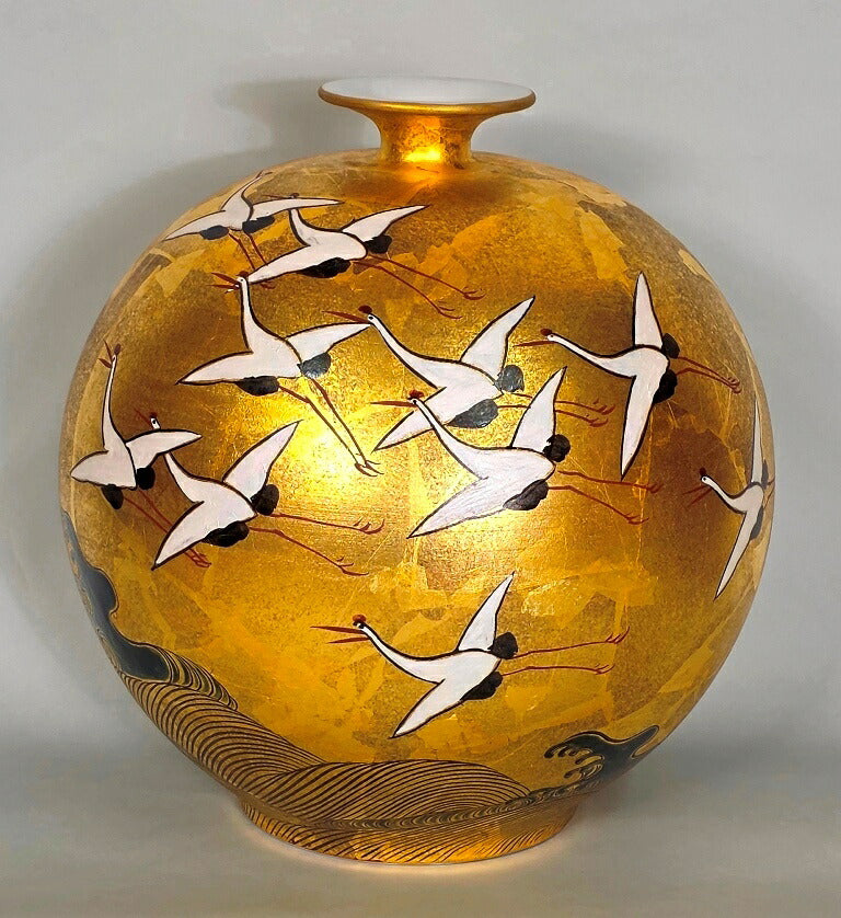Kitamura Takashi Kutani crane vase