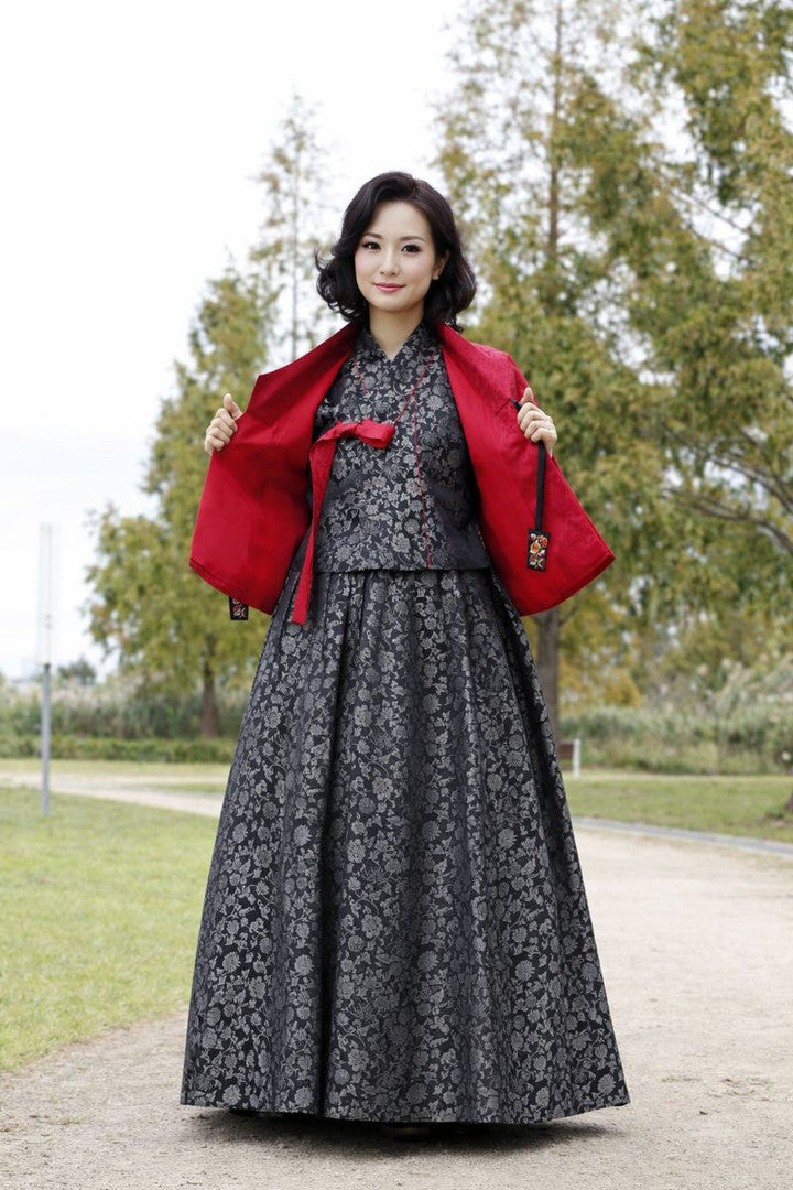 Silk brocade hanbok — detail
