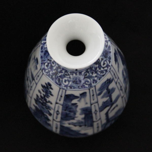 Yamamoto Choza Octagonal Ai-Kutani Vase