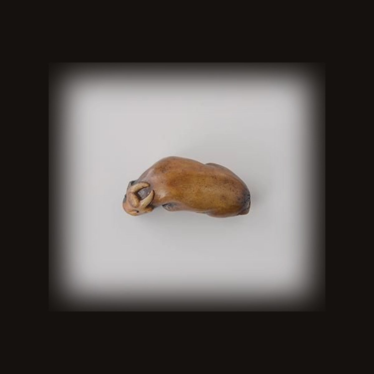 Netsuke by Sekine Kabu — detail